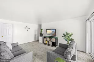 132 Duvall Ln, Gaithersburg, MD 20877 - Photo 5