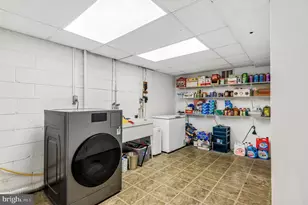 1002 Devere Dr, Silver Spring, MD 20903 - Photo 31
