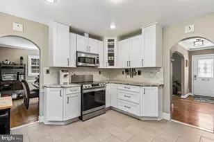 1002 Devere Dr, Silver Spring, MD 20903 - Photo 13