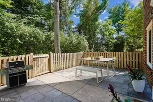 7861 Coddle Harbor Ln, Potomac, MD 20854 - Photo 27