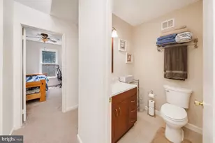 20422 Sunbright Ln, Germantown, MD 20874 - Photo 17