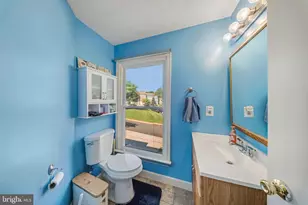 20422 Sunbright Ln, Germantown, MD 20874 - Photo 15