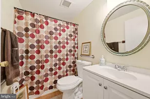 11529 Fenchurch Ct, Germantown, MD 20876 - Photo 13