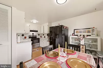 11529 Fenchurch Court, Germantown, MD 20876 - Photo 7