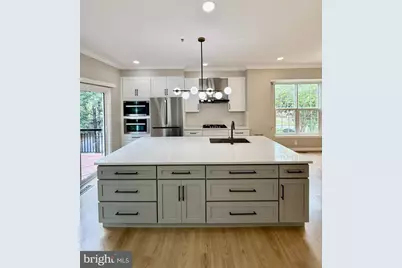 9730 Washingtonian Boulevard, Gaithersburg, MD 20878 - Photo 9