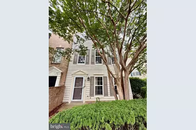 9730 Washingtonian Boulevard, Gaithersburg, MD 20878 - Photo 1