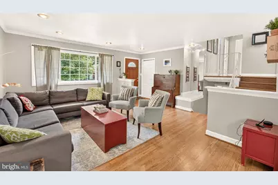 10202 Leslie Street, Silver Spring, MD 20902 - Photo 5