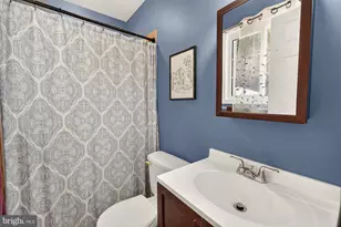 10202 Leslie St, Silver Spring, MD 20902 - Photo 25