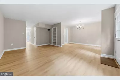 7817 Heatherton Ln., Potomac, MD 20854 - Photo 5