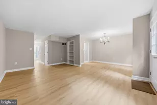 7817 Heatherton Ln, Potomac, MD 20854 - Photo 5