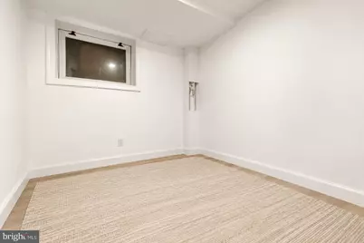 8406 Hartford Avenue, Silver Spring, MD 20910 - Photo 33