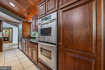 6620 Fernwood Court, Bethesda, MD 20817 - Photo 29
