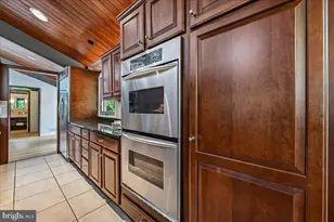 6620 Fernwood Ct, Bethesda, MD 20817 - Photo 29