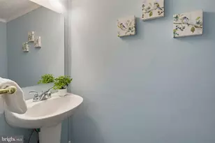 7103 Mill Run Dr, Rockville, MD 20855 - Photo 15