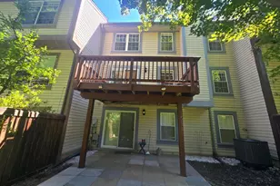 25 Tivoli Lake Ct, Silver Spring, MD 20906 - Photo 3