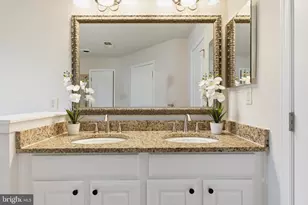 13521 Latrobe Ln, Clarksburg, MD 20871 - Photo 33
