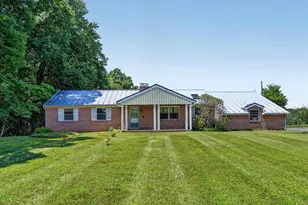 22300 Peach Tree Rd, Boyds, MD 20841 - Photo 1