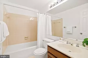8329 Marketree Cir, Montgomery Village, MD 20886 - Photo 35