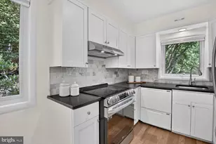 6008 Benalder Dr, Bethesda, MD 20816 - Photo 11