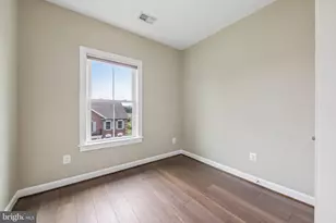 355 Parkview Ave, Gaithersburg, MD 20878 - Photo 33