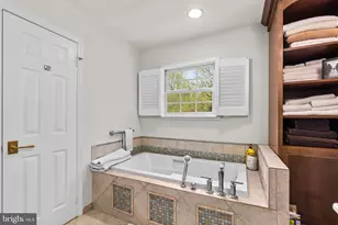 6309 Avalon Dr, Bethesda, MD 20816 - Photo 37