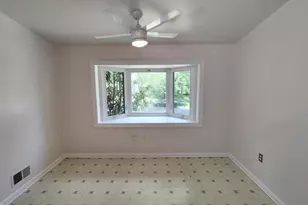 112 Claybrook Dr, Silver Spring, MD 20902 - Photo 5