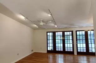 112 Claybrook Dr, Silver Spring, MD 20902 - Photo 15