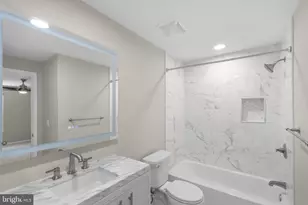 19306 Sandy Lake Dr, Gaithersburg, MD 20879 - Photo 17