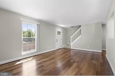 19306 Sandy Lake Drive, Gaithersburg, MD 20879 - Photo 3