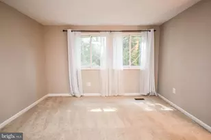 27 Cross Country Ct, Gaithersburg, MD 20879 - Photo 17