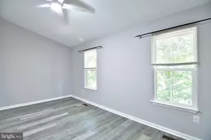 13326 Waterside Cir, Germantown, MD 20874 - Photo 17