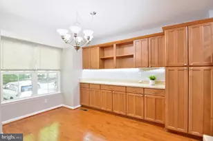 13326 Waterside Cir, Germantown, MD 20874 - Photo 7