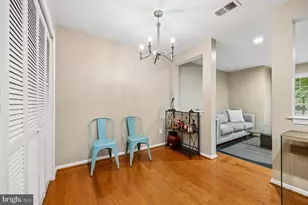 5702 Brewer House Cir, Rockville, MD 20852 - Photo 11
