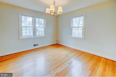 5214 Danbury Road, Bethesda, MD 20814 - Photo 9