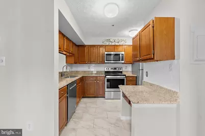 12205 St Peter Court #F, Germantown, MD 20874 - Photo 5