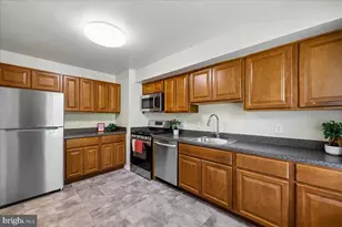 740 Quince Orchard Blvd, Gaithersburg, MD 20878 - Photo 13