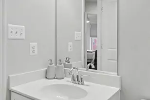 13813 Byrne Park Dr, Clarksburg, MD 20871 - Photo 45