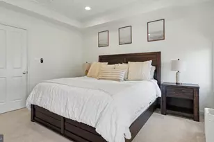13813 Byrne Park Dr, Clarksburg, MD 20871 - Photo 29
