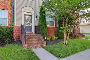 13813 Byrne Park Dr, Clarksburg, MD 20871 - Photo 3