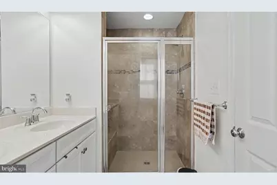 13813 Byrne Park Drive, Clarksburg, MD 20871 - Photo 33