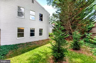 19613 Bodmer Ave, Poolesville, MD 20837 - Photo 11