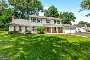 19613 Bodmer Ave, Poolesville, MD 20837 - Photo 5