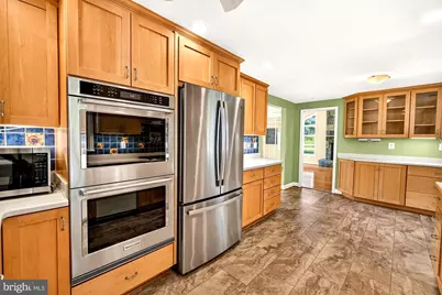 19613 Bodmer Avenue, Poolesville, MD 20837 - Photo 21