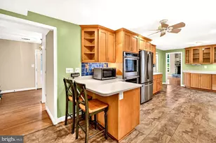 19613 Bodmer Ave, Poolesville, MD 20837 - Photo 19