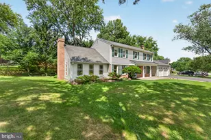 19613 Bodmer Ave, Poolesville, MD 20837 - Photo 3