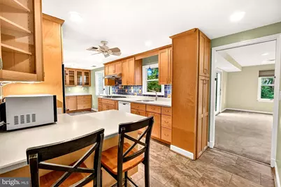 19613 Bodmer Avenue, Poolesville, MD 20837 - Photo 19