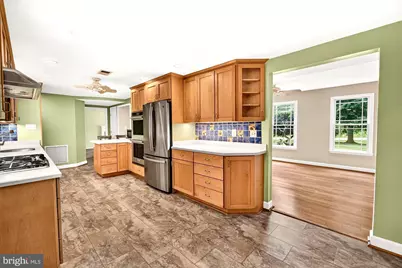 19613 Bodmer Avenue, Poolesville, MD 20837 - Photo 27