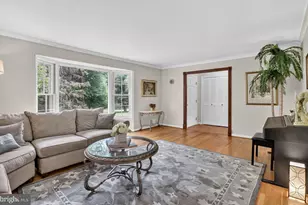 15716 Jones Ln, Gaithersburg, MD 20878 - Photo 5