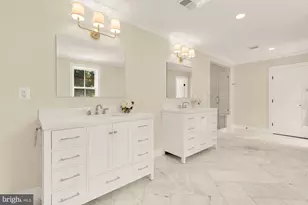 10700 Alloway Dr, Potomac, MD 20854 - Photo 35