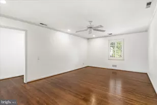 10019 Kendale Rd, Potomac, MD 20854 - Photo 37